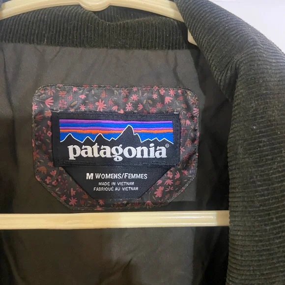 Patagonia Quilted Jacket - Picture 2 of 5